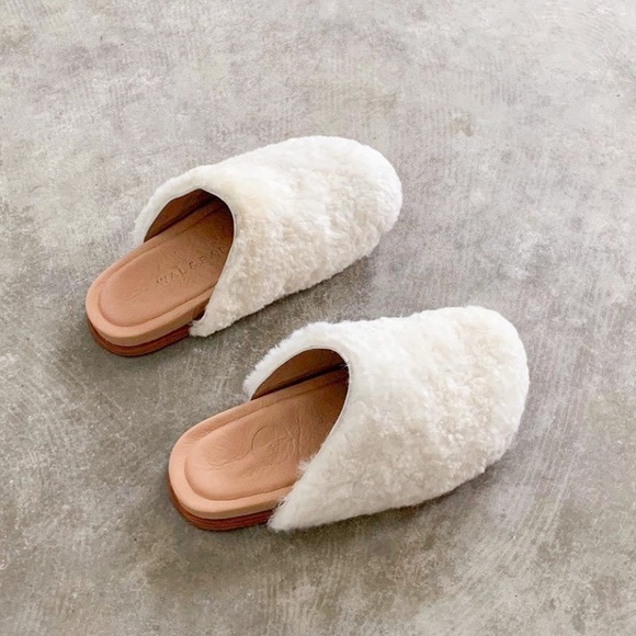 Wal & Pai Shoes - NIB Ogden Slide Wal & Pai Shearling Clogs